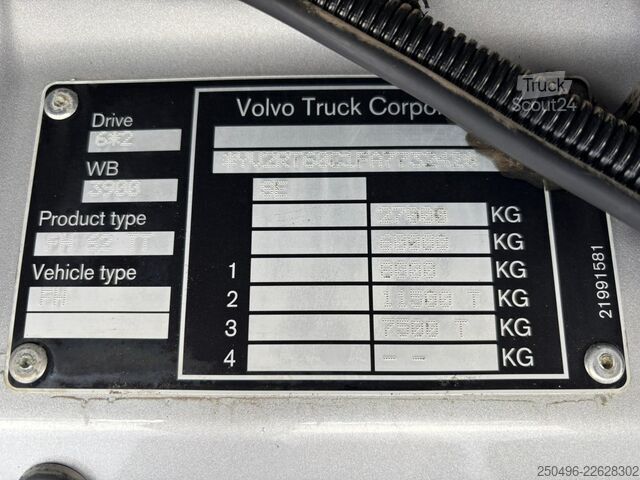 Стандартний трактор Volvo FH 540 6x2 DOUBLE BOGIE