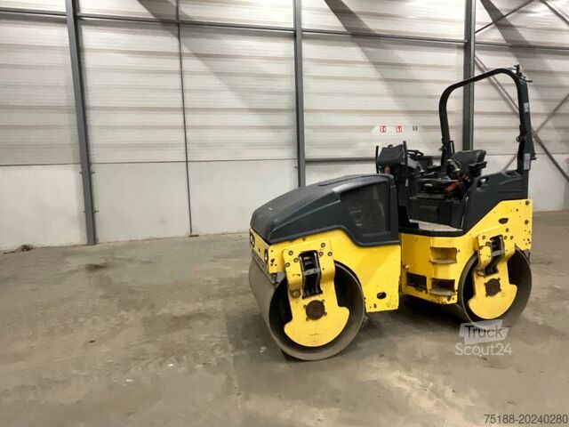 Tandemwalze Bomag BW 135 AD-5