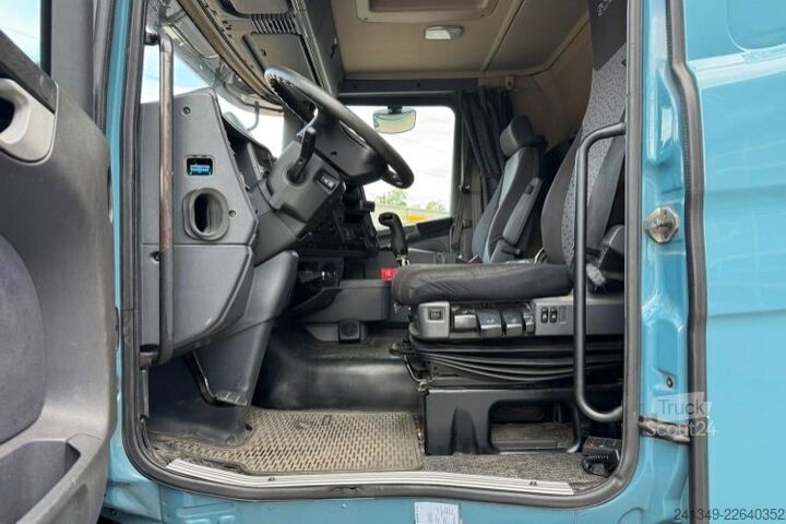 Planbil med presenning SCANIA R380 4x2
