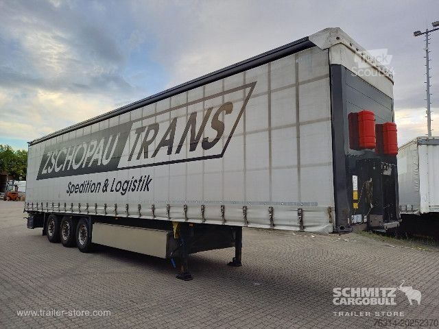 Odprta polprikolica s ponjavo Schmitz Cargobull Curtainsider Standard Getränke