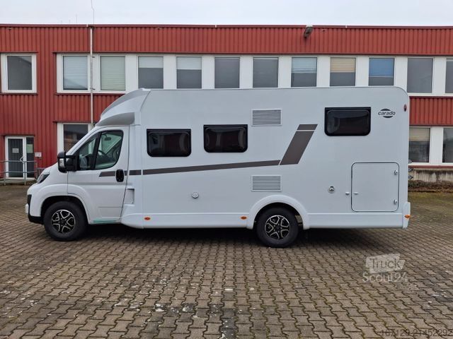Half-integraal camper CARADO T 338s Automatik / 5Sitz und Schlafplätze /..
