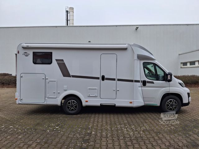 Half-integraal camper CARADO T 338s Automatik / 5Sitz und Schlafplätze /..