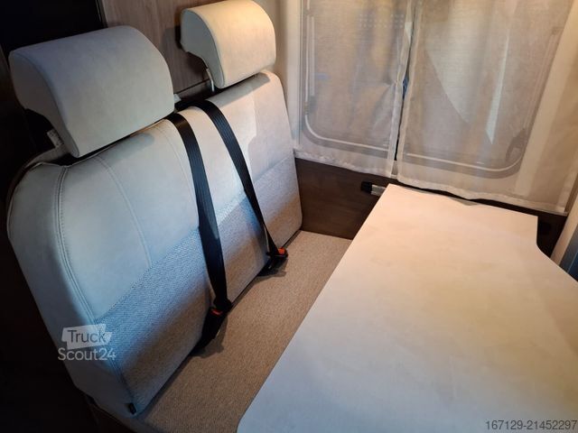 Half-integraal camper CARADO V 347 pro+ / Safety inkl. ACC / Lift Bett