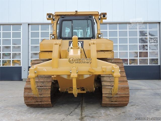 Road roller CATERPILLAR D6T