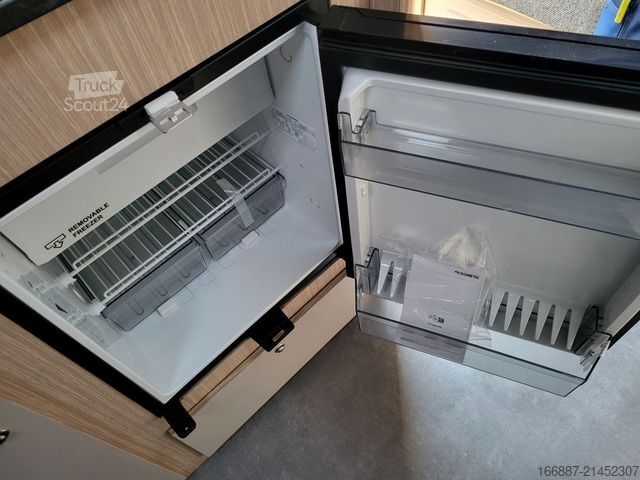 Caravan NIEWIADOW N- Cross- L 2 X Sitzgruppe - Nr. 121 - (2)