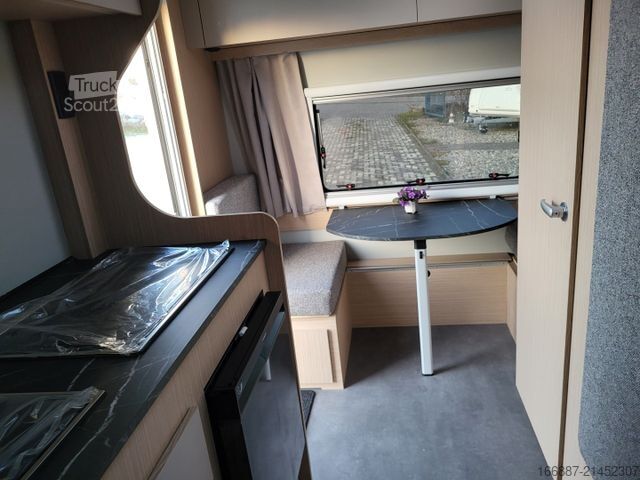 Caravan NIEWIADOW N- Cross- L 2 X Sitzgruppe - Nr. 121 - (2)