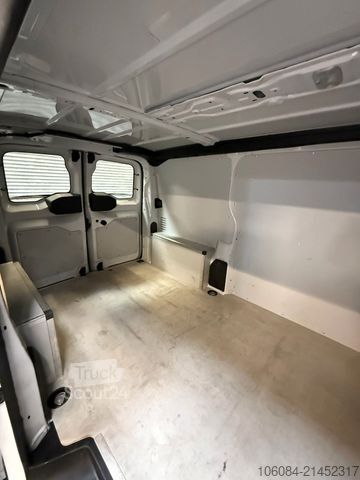 Furgone OPEL Vivaro Kasten Edition M Klima Tempomat