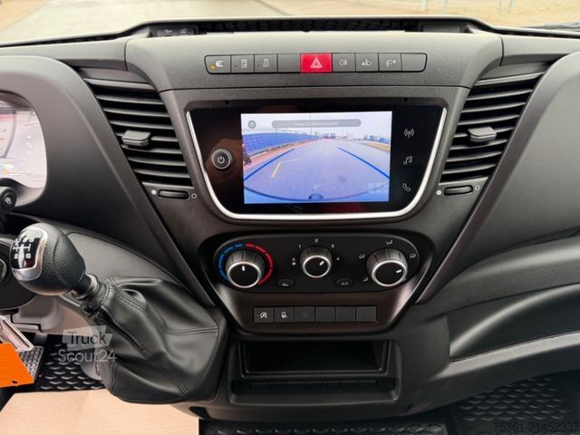 Pick-up dodávka IVECO Daily 35S14Y D Doppelkab Pritsche lang AHK 3,5 t