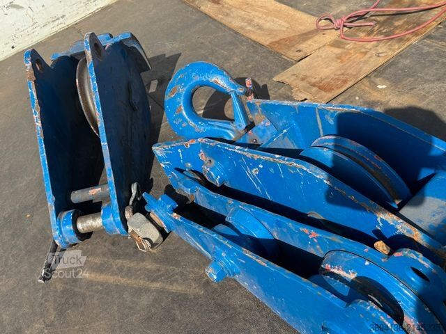 Grue montée sur camion SCANIA R 500 8x4 Fassi 800 Ladekran