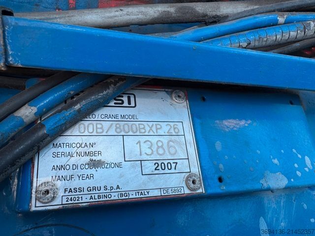 Grue montée sur camion SCANIA R 500 8x4 Fassi 800 Ladekran