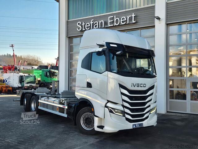 Alváz vezetőfülkével Iveco AS260S58Y/FS CM 6x2-4 BDF Intarder Standklima