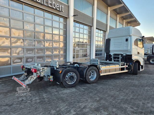 Alváz vezetőfülkével Iveco AS260S58Y/FS CM 6x2-4 BDF Intarder Standklima
