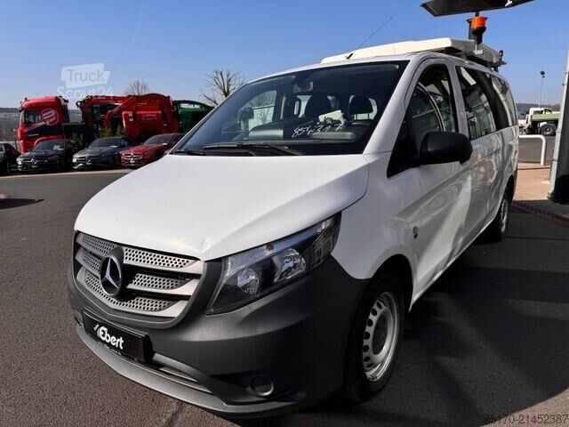 Minibus Mercedes-Benz Vito 111 CDI Tourer Begleitfahrzeug BF3+ / WVZ
