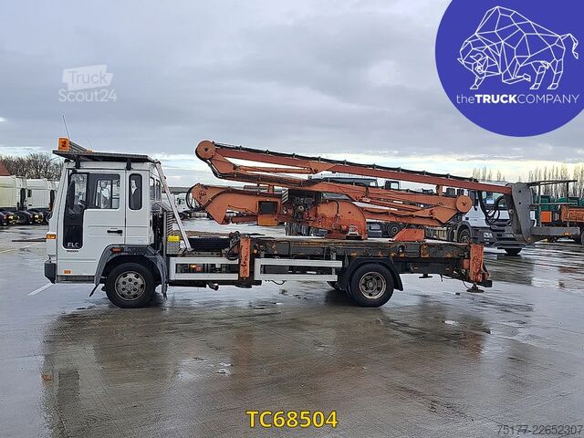 Chassis met cabine Volvo FLC