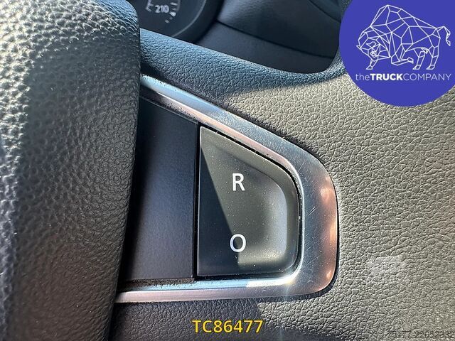 Zvedací plošina Renault Master 145.35 klubb
