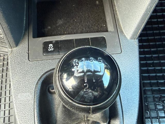 Minibusz VOLKSWAGEN Caddy Kasten 1.6 TDI Klima 1. Hand TÜV 09/2026