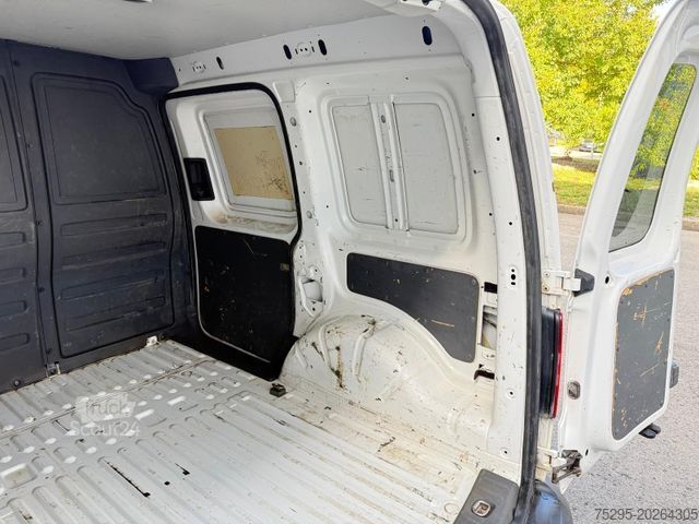 Minibusz VOLKSWAGEN Caddy Kasten 1.6 TDI Klima 1. Hand TÜV 09/2026