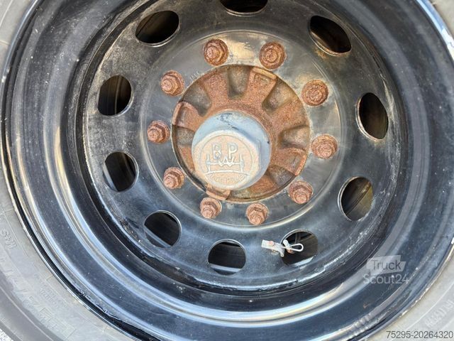 Dėžinė puspriekabė SPIER 1 Achs Koffer L-13,55mLBW 1,5to Kamera TÜVneu