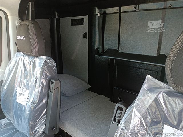 Curtain sider van IVECO Daily  Durchladezug  SOFORT VERFÜGBAR !!!