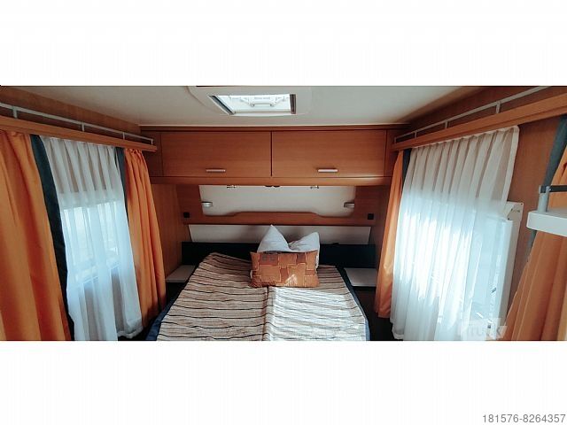 Lakókocsi Eifelland Holiday 500 TF