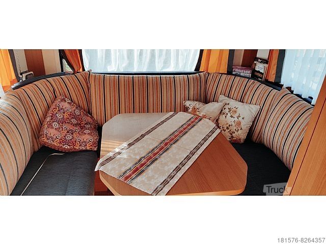 Lakókocsi Eifelland Holiday 500 TF