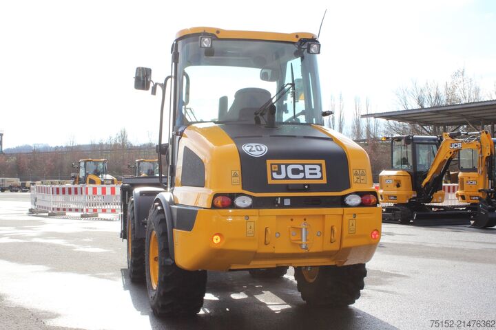 Wheel loader JCB 407 Stufe V inkl. Schaufel + Gabel - NEU