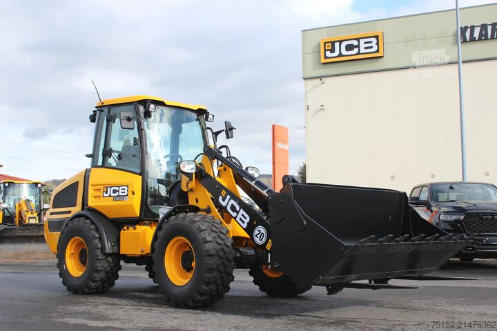 Wheel loader JCB 407 Stufe V inkl. Schaufel + Gabel - NEU