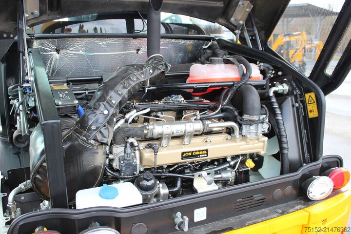 Wheel loader JCB 407 Stufe V inkl. Schaufel + Gabel - NEU