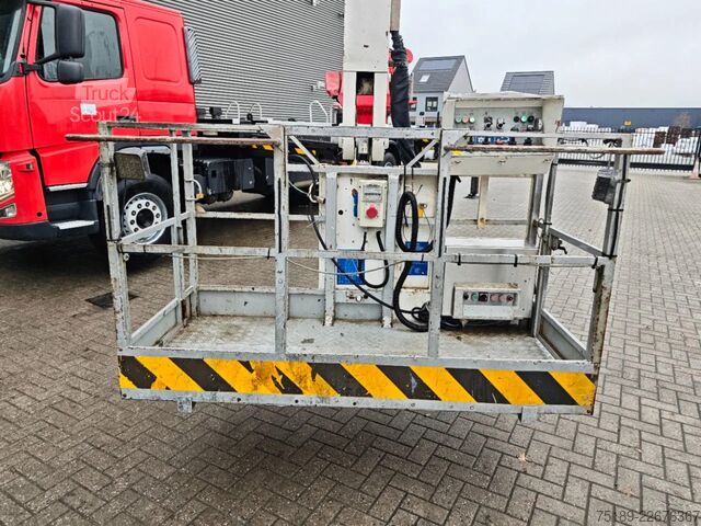 Zvedací plošina Volvo FM 380 380 6x2 Bronto Skylift Skyline 380
