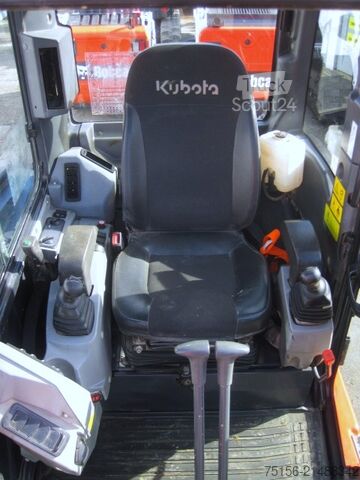 Miniekskavators Kubota KUBOTA U55-4