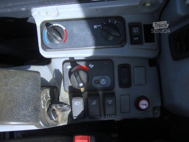 Miniekskavators Kubota KUBOTA U55-4