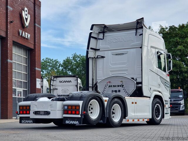  Scania R530 V8 NGS Highline 6x2 - Show truck - BUFFL i...