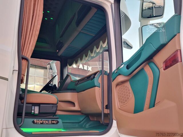 Standard-SZM Scania R530 V8 NGS Highline 6x2 - Show truck - BUFFL i...