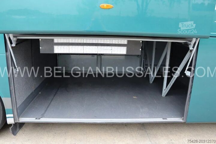 Edző Van Hool Acron TX17 / 17RHD  / Tourismo
