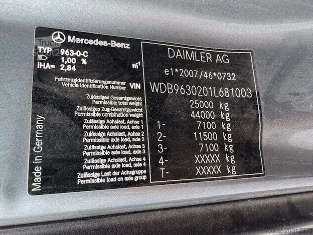 Nákladní automobil s plošinou a plachtou Mercedes-Benz Antos 2540 Gr.Fhs 7,3 m Pl Lbw 1,5 Klima