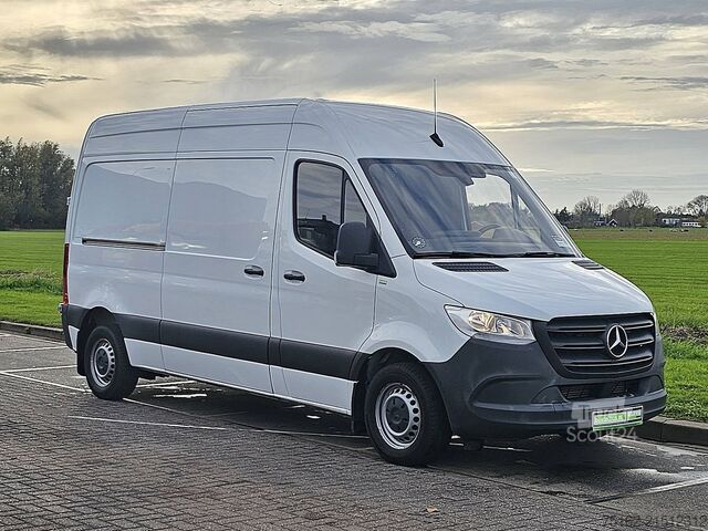 Bestelauto MERCEDES-BENZ SPRINTER 314 L2H2 Mbux Automaat!
