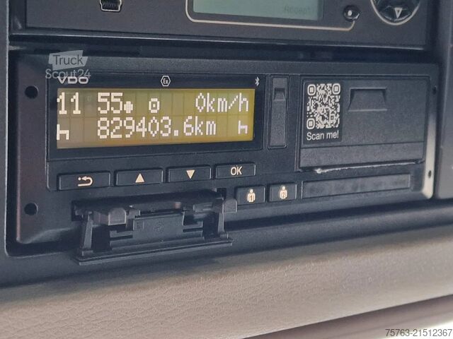 Koffer Volvo FH 13.460 Globetrotter XL 6x2 - Box with side d...