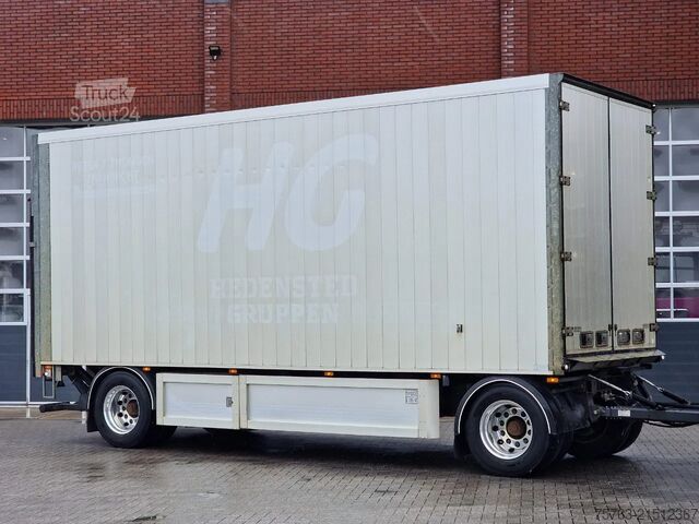 Koffer Volvo FH 13.460 Globetrotter XL 6x2 - Box with side d...