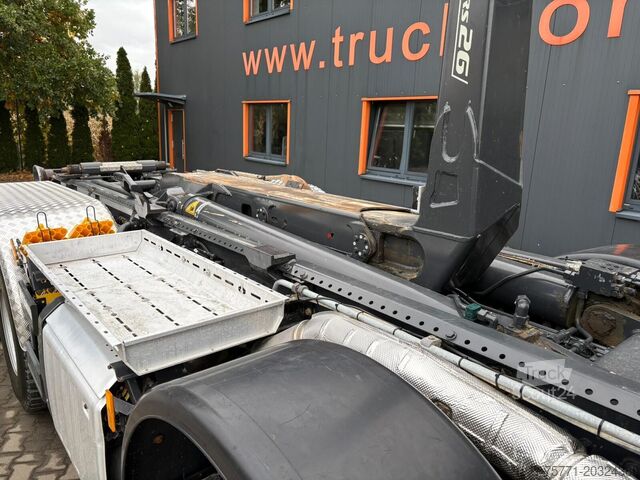 Systém s  hákovým ramenem Mercedes-Benz AROCS 4145 8x4 EURO6 HAKOWIEC MEILLER RS 26.60L