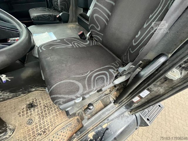 Camión volquete IVECO TRACKER AD450TW 4 Achs Muldenkipper Meiller