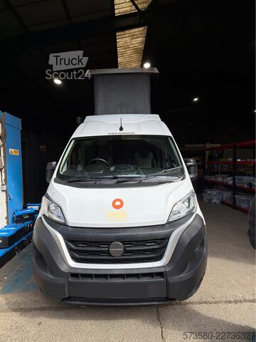 автодом Fiat Ducato Weinsberg Carabus, Baujahr 2023 | Schaltgetriebe | Aufstelldach