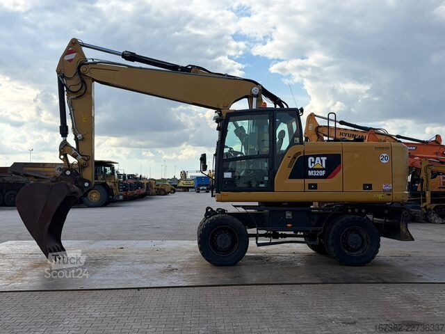 Колесный экскаватор Caterpillar M320F