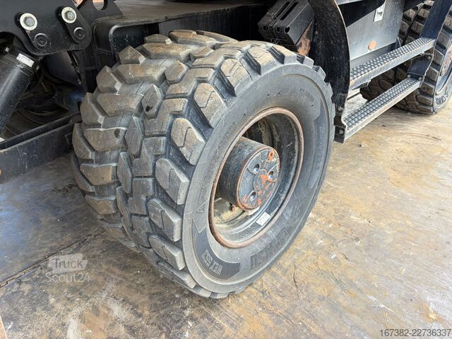 Колесный экскаватор Caterpillar M320F