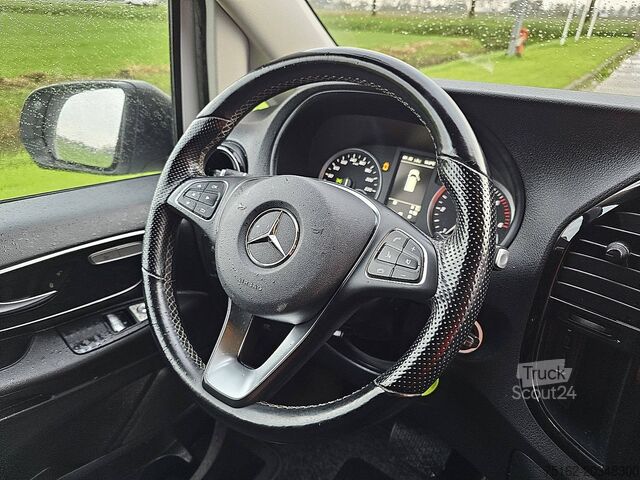 Bestelauto MERCEDES-BENZ VITO 114 L2 Automaat Navi AC!