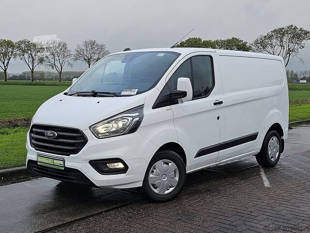 Bestelauto FORD TRANSIT CUSTOM 2.0 L1H1 Navi Trekhaak!