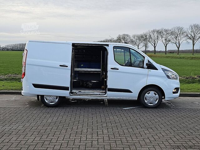 Bestelauto FORD TRANSIT CUSTOM 2.0 L1H1 Navi Trekhaak!