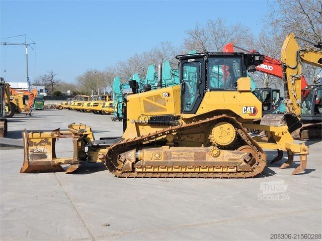 Vejtromle CATERPILLAR D5