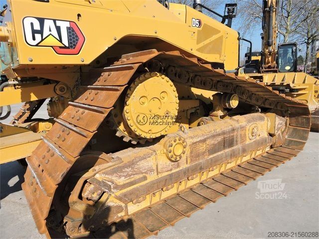 Vejtromle CATERPILLAR D5