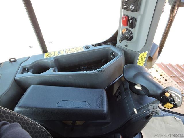 Vejtromle CATERPILLAR D5