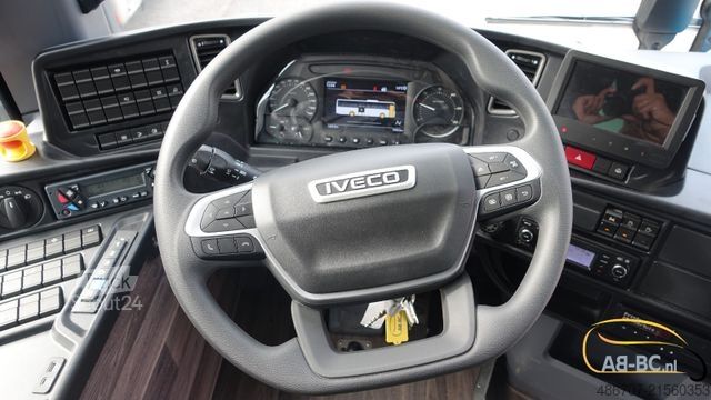 Intercitybus IVECO NEUER CROSSWAY 10.7 EURO 6 mit 49 Sitzplätzen